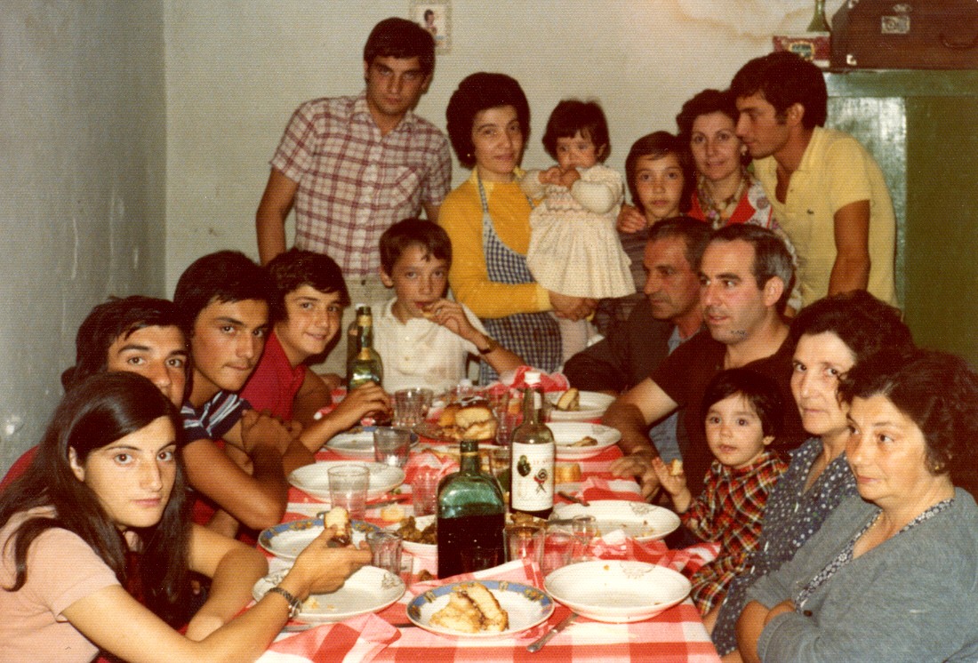 Merienda en Casa Cipriano. Agosto año 1975