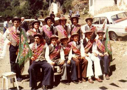 Danzantes Trabao año 1975
