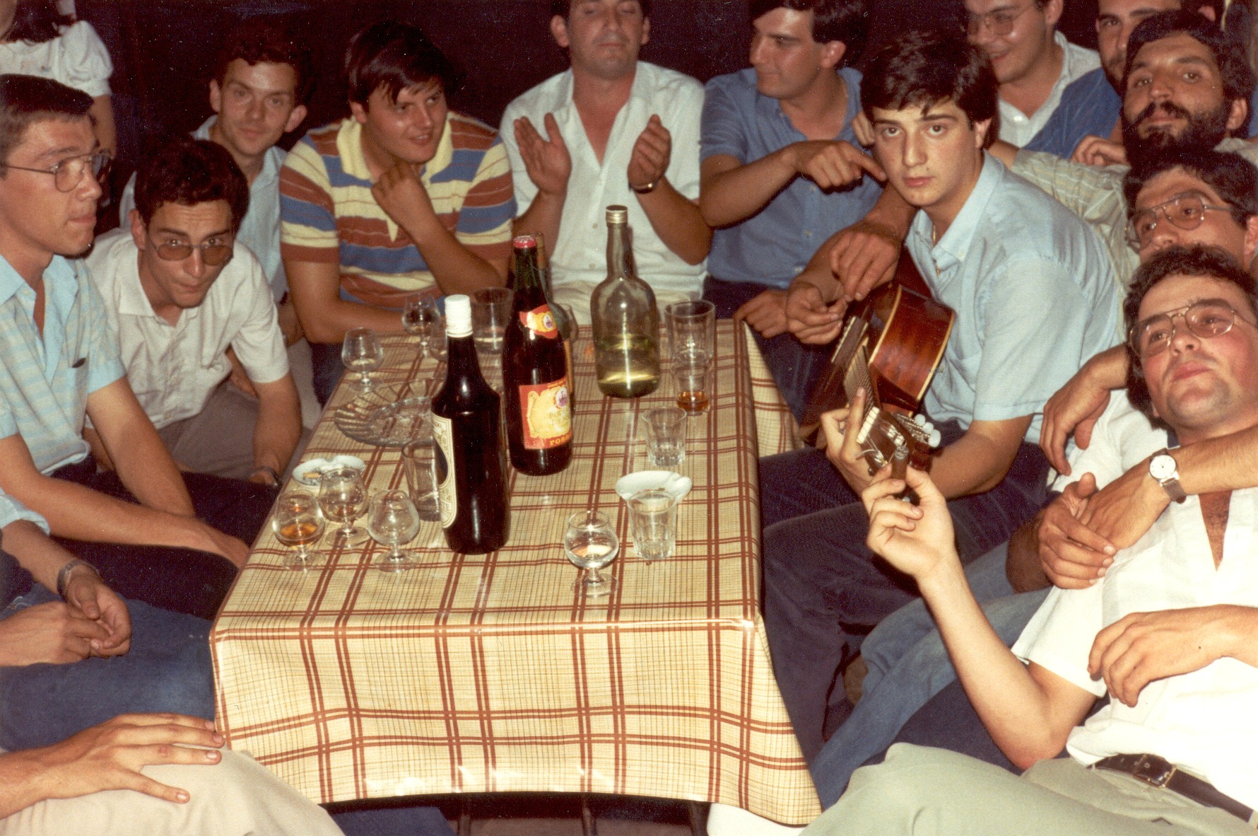 Mozos de Trabao en Quei Paxarín. San Luis 1982
